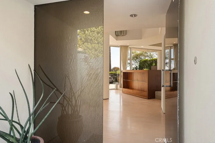 920 Skyline Drive, Laguna Beach, California 92651