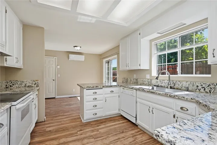 10370 Fairway Drive, Kelseyville, California 95451