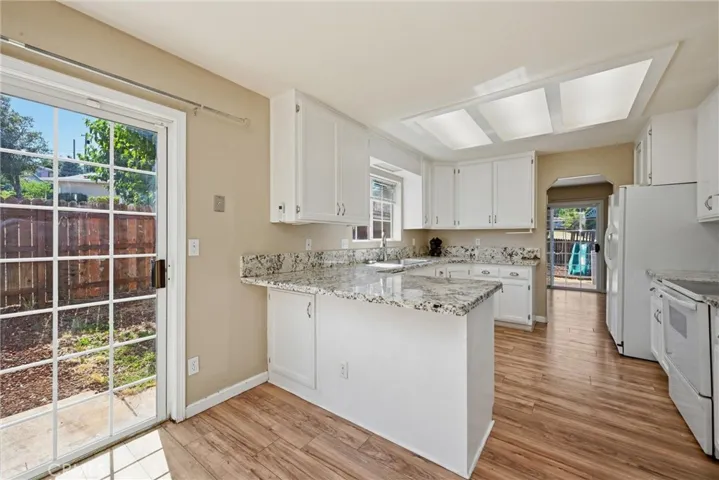 10370 Fairway Drive, Kelseyville, California 95451