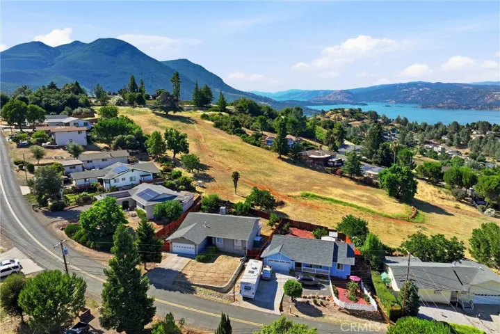 10370 Fairway Drive, Kelseyville, California 95451