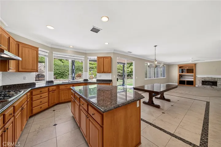 17887 Mariposa, Yorba Linda, California 92886