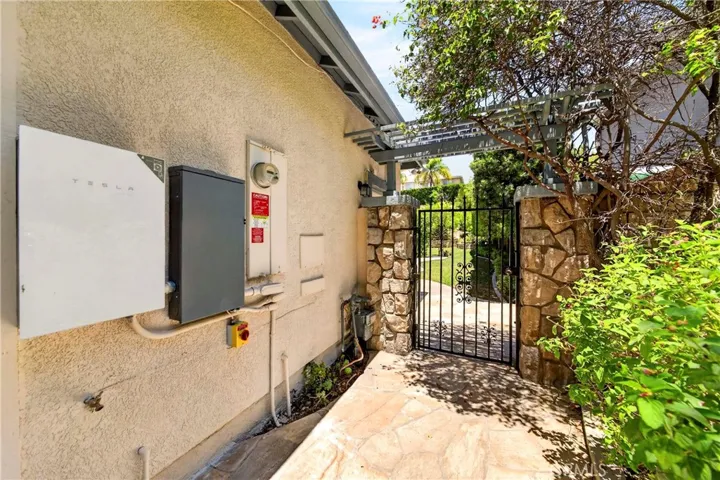 17887 Mariposa, Yorba Linda, California 92886