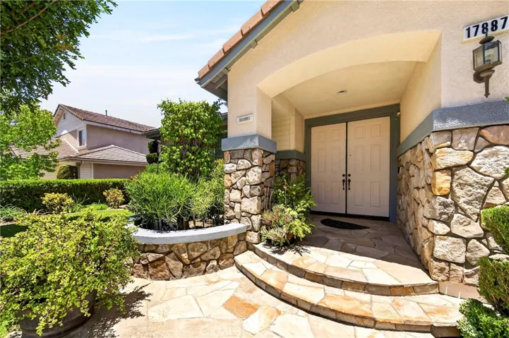 17887 Mariposa, Yorba Linda, California 92886