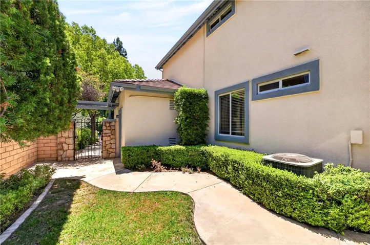 17887 Mariposa, Yorba Linda, California 92886