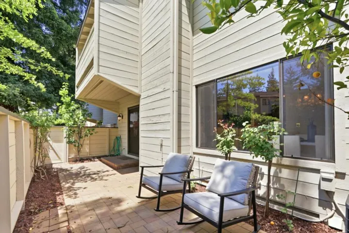 102 Lancewood Place, Los Gatos, California 95032