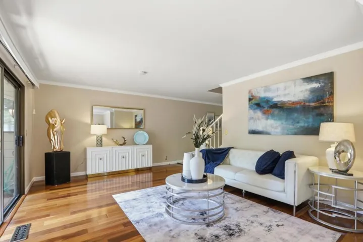 102 Lancewood Place, Los Gatos, California 95032