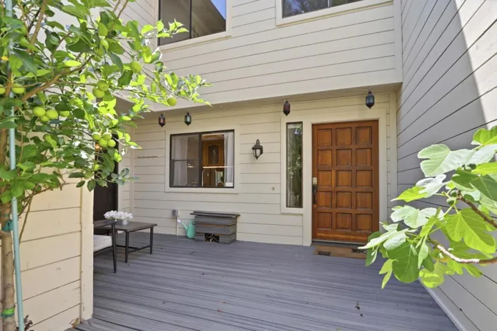102 Lancewood Place, Los Gatos, California 95032
