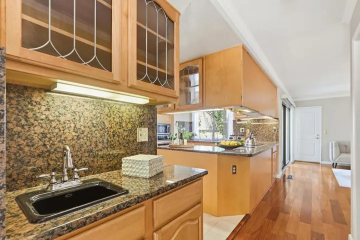 102 Lancewood Place, Los Gatos, California 95032