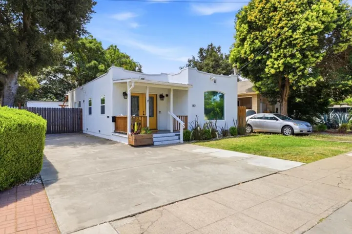 140 2nd Street, Gilroy, California 95020