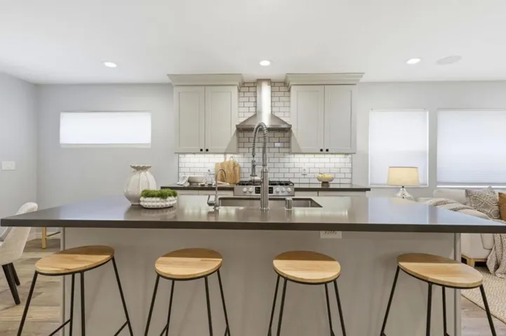 140 2nd Street, Gilroy, California 95020