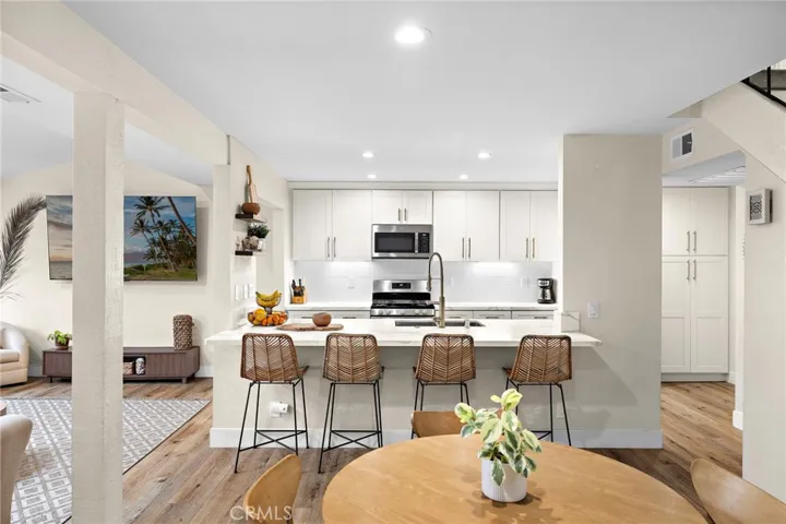 490 Plaza Estival, San Clemente, California 92672