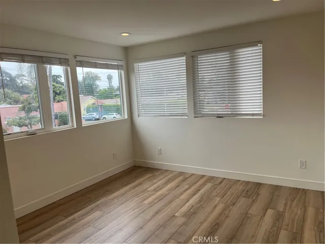 2151 S West View Street, Los Angeles, California 90016