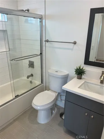 Each bedrrom has it's own private bathroom attached.