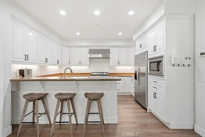 3305 Clay Street, Newport Beach, California 92663