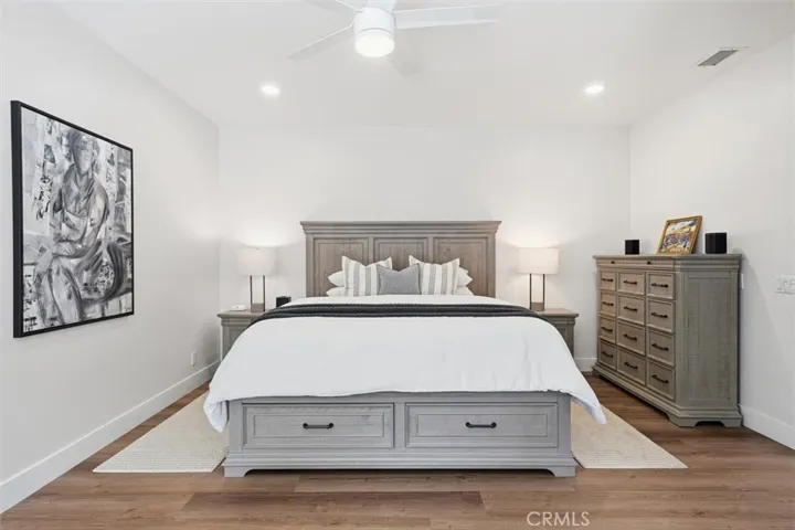 3305 Clay Street, Newport Beach, California 92663