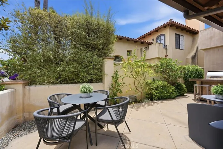 3305 Clay Street, Newport Beach, California 92663