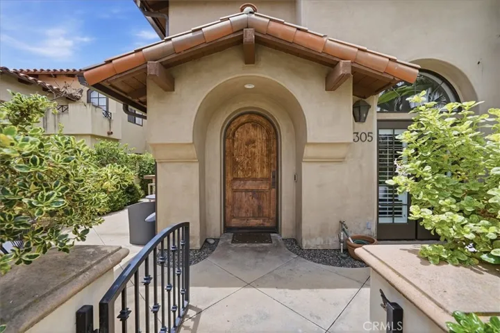 3305 Clay Street, Newport Beach, California 92663