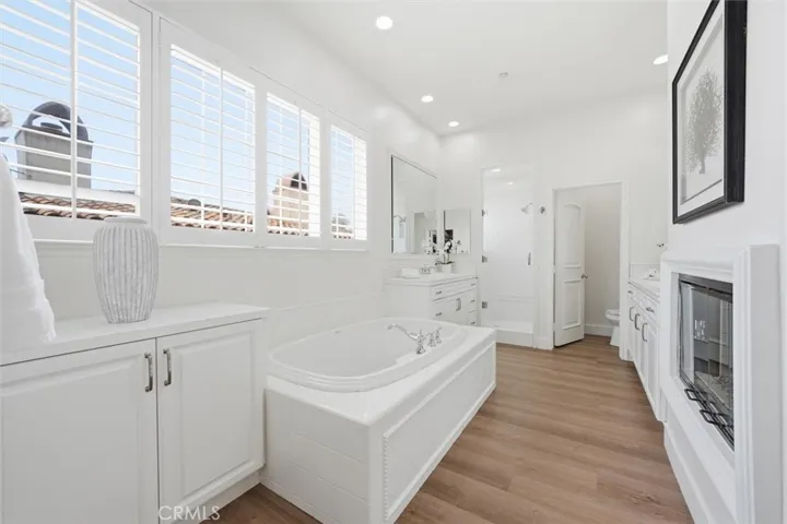 3305 Clay Street, Newport Beach, California 92663