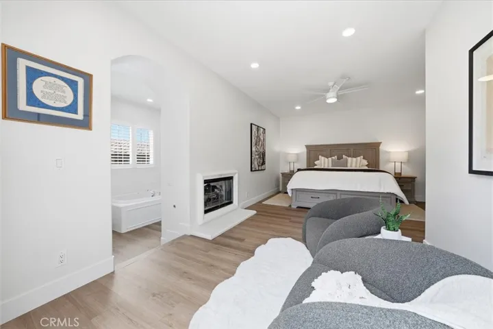 3305 Clay Street, Newport Beach, California 92663