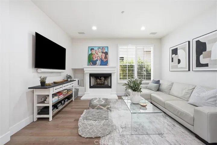3305 Clay Street, Newport Beach, California 92663
