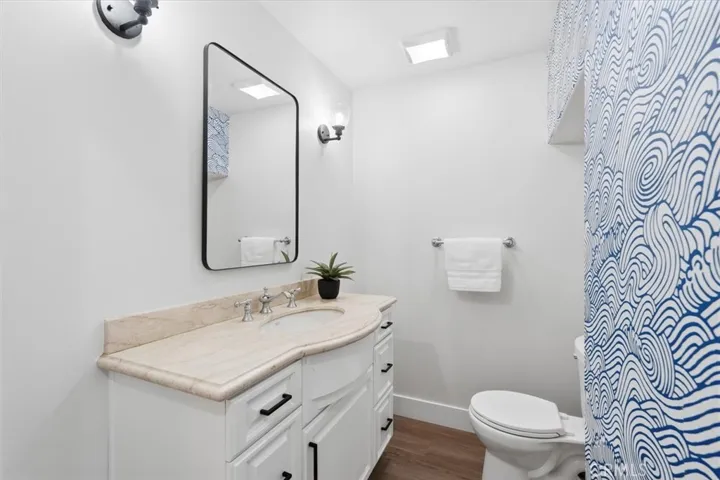 3305 Clay Street, Newport Beach, California 92663