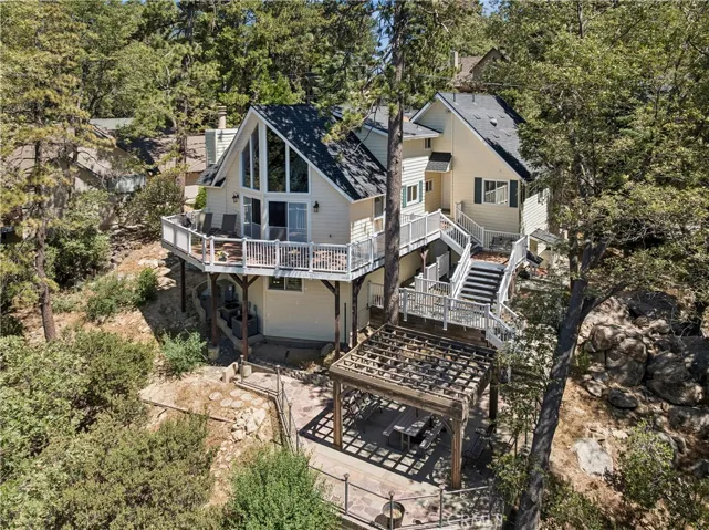 26355 Augusta, Lake Arrowhead, California 92352