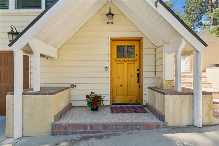26355 Augusta, Lake Arrowhead, California 92352