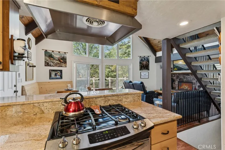 26355 Augusta, Lake Arrowhead, California 92352