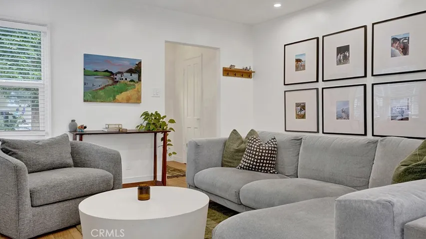 292 Monrovia, Long Beach, California 90803