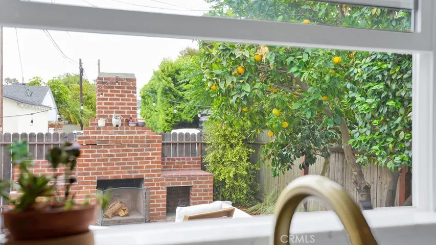 292 Monrovia, Long Beach, California 90803