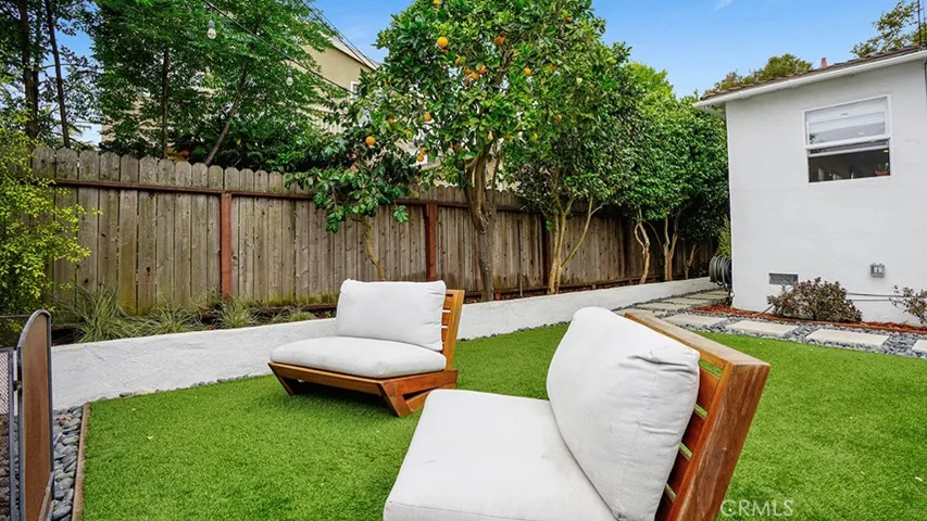 292 Monrovia, Long Beach, California 90803