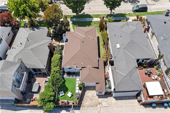292 Monrovia, Long Beach, California 90803
