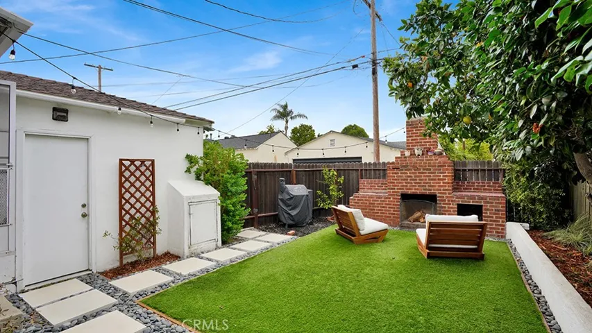 292 Monrovia, Long Beach, California 90803