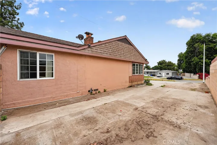 1332 Indian Summer Avenue, La Puente, California 91744