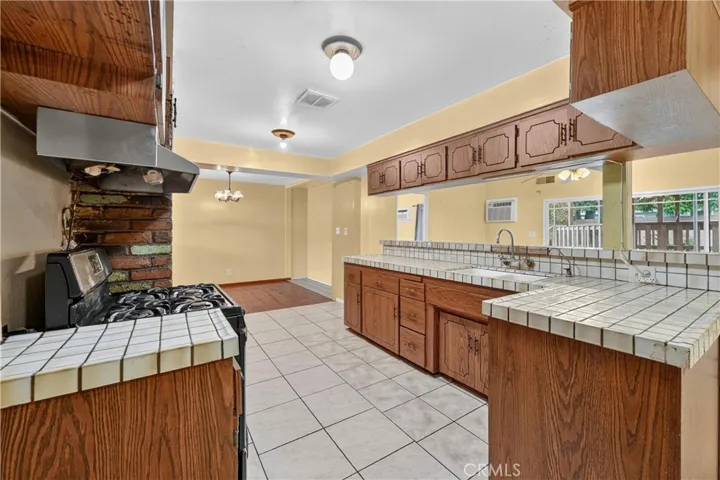 1332 Indian Summer Avenue, La Puente, California 91744