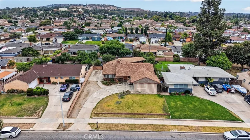 1332 Indian Summer Avenue, La Puente, California 91744