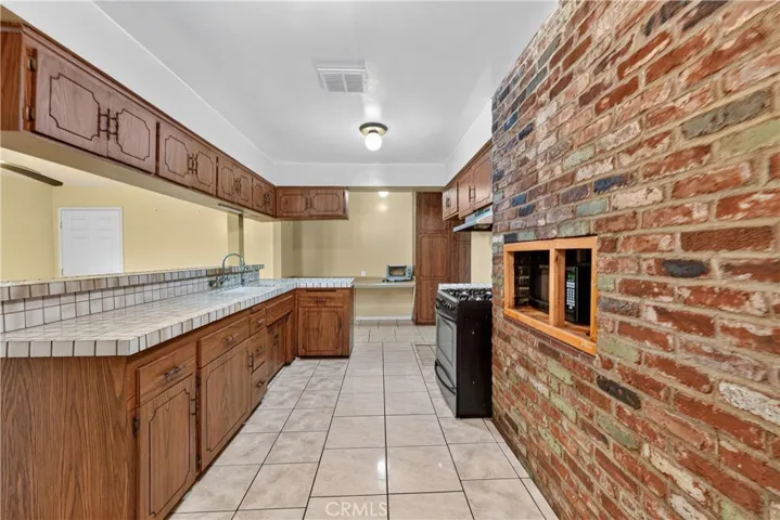 1332 Indian Summer Avenue, La Puente, California 91744