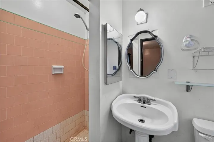 1332 Indian Summer Avenue, La Puente, California 91744