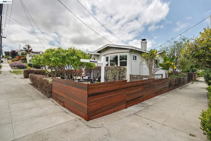 1401 Excelsior Ave, Oakland, California 94602