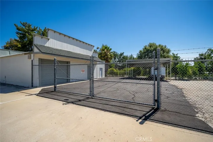 3724 Oak St., Paso Robles, California 93446