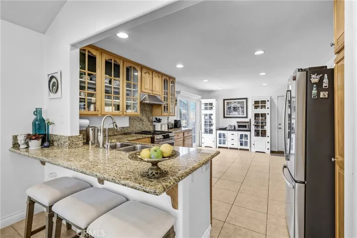 23801 Lindley, Mission Viejo, California 92691