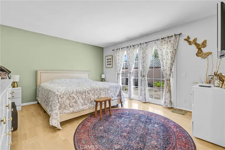 23801 Lindley, Mission Viejo, California 92691