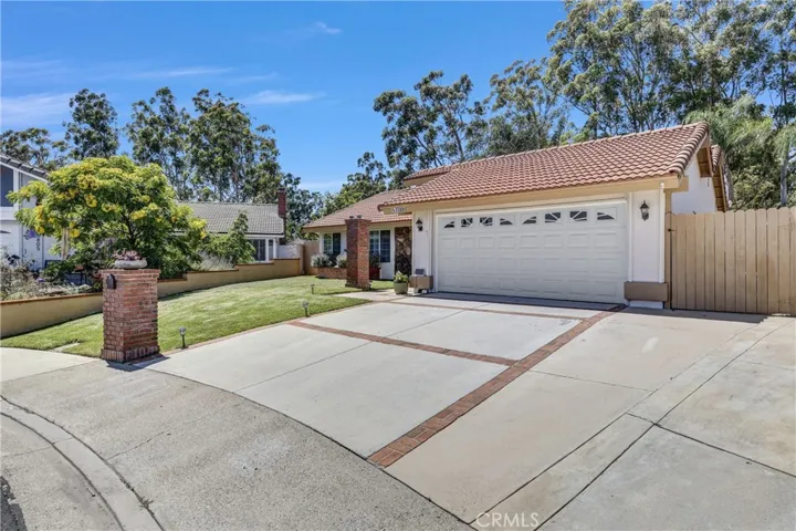 23801 Lindley, Mission Viejo, California 92691