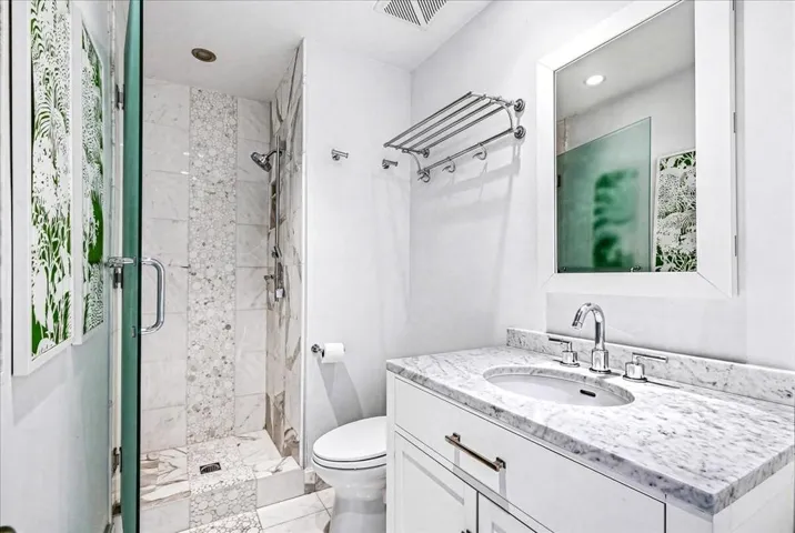 22-703 N Barcelona Circle-21