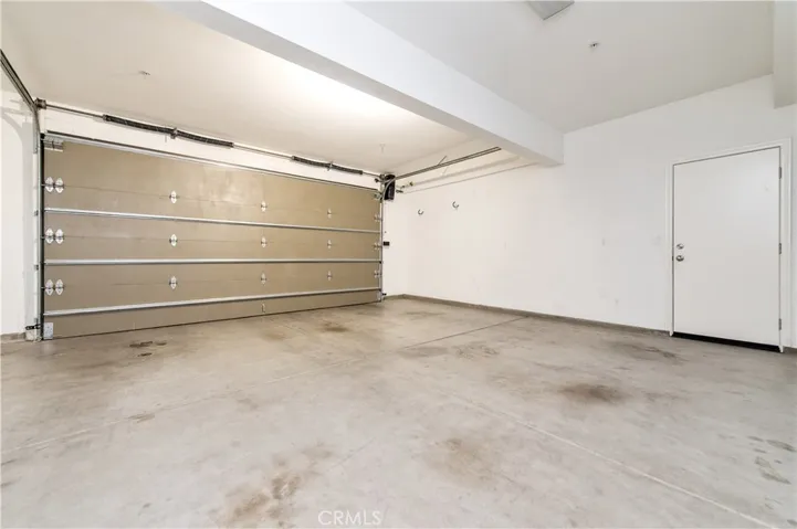 85 Birmingham, Irvine, California 92620