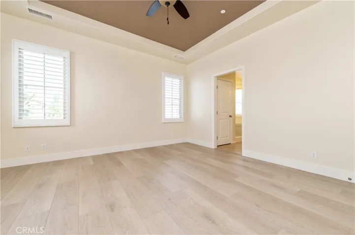 85 Birmingham, Irvine, California 92620