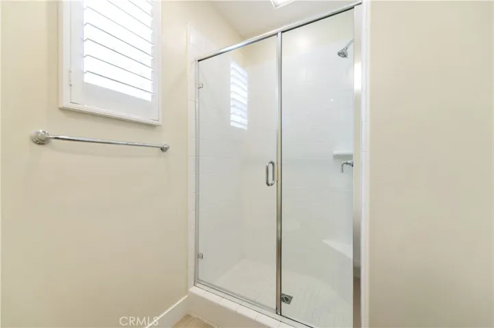 85 Birmingham, Irvine, California 92620