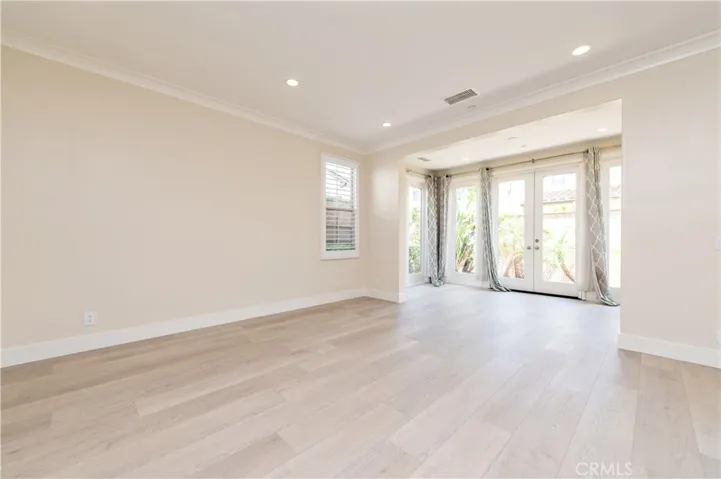 85 Birmingham, Irvine, California 92620