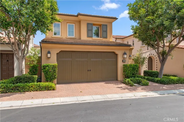 85 Birmingham, Irvine, California 92620