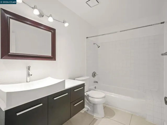 6204 Buena Vista Dr B, Newark, California 94560